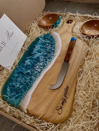 S gravírováním na přání… #dareksvenovanim #gravirovanie #gravirovanidodřeva #darekprozenu #darekpromuze #darekpromaminku...